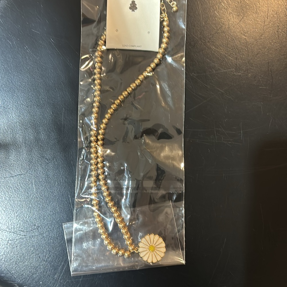 NWT! Daisy Enamel Gold Ball Mid to Long Necklace - Picture 5 of 5